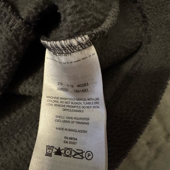 Columbia 1/4 Zip Pullover - Picture 6 of 7